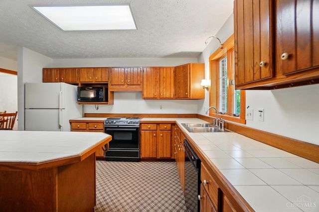 2634 Utica Road, Turtle Creek Twp, OH 45036