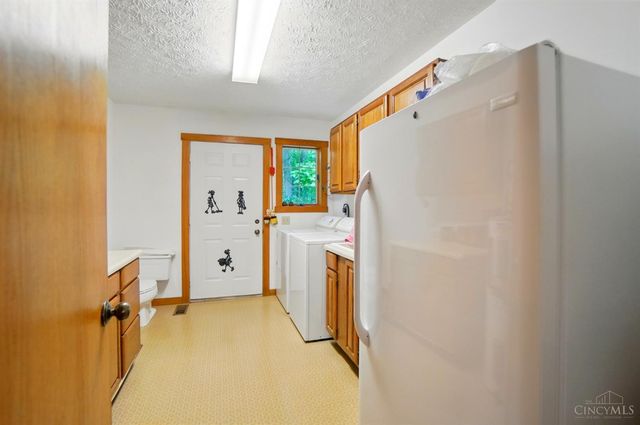 2634 Utica Road, Turtle Creek Twp, OH 45036
