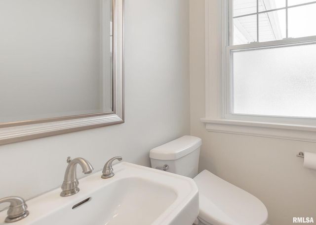 2416 12TH Street, Moline, IL 61265