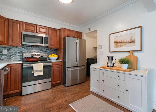 12155 DOVE CIR, Laurel, MD 20708
