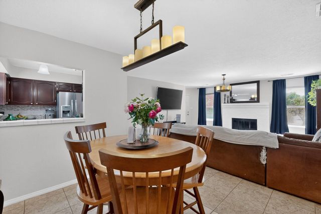 1635 Fornax Road SE, Rio Rancho, NM 87124