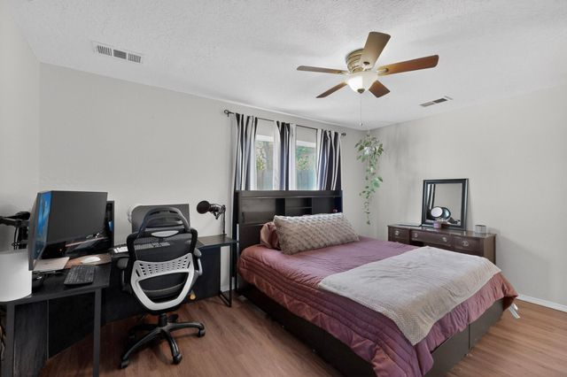 1635 Fornax Road SE, Rio Rancho, NM 87124