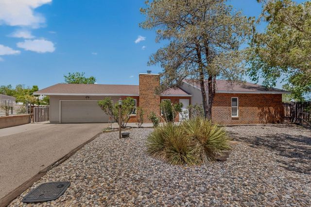 1635 Fornax Road SE, Rio Rancho, NM 87124
