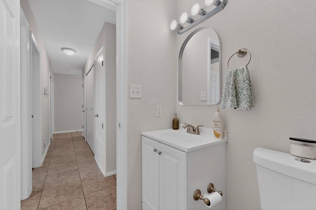 1635 Fornax Road SE, Rio Rancho, NM 87124