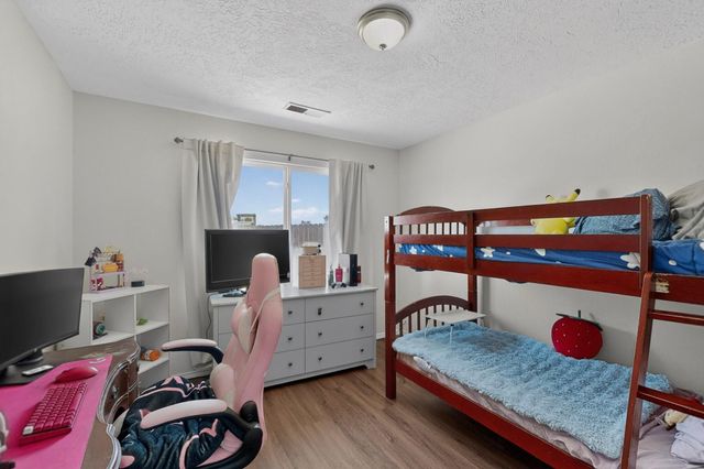 1635 Fornax Road SE, Rio Rancho, NM 87124
