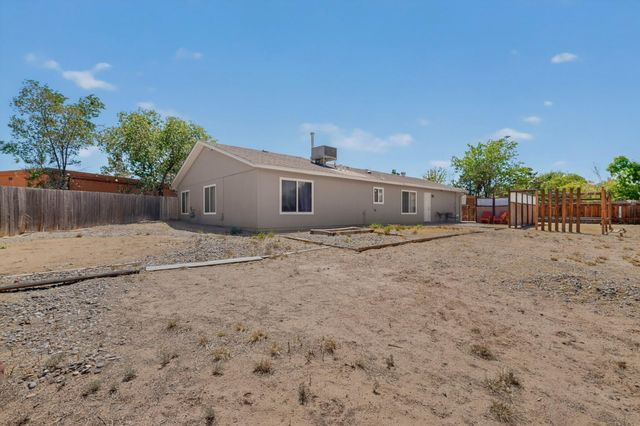 1635 Fornax Road SE, Rio Rancho, NM 87124