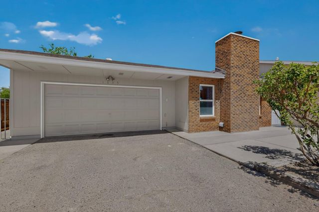 1635 Fornax Road SE, Rio Rancho, NM 87124