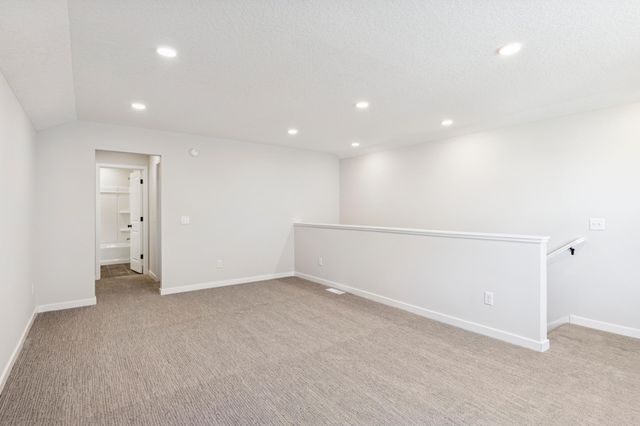 19160 Cloverleaf Way, Farmington, MN 55024