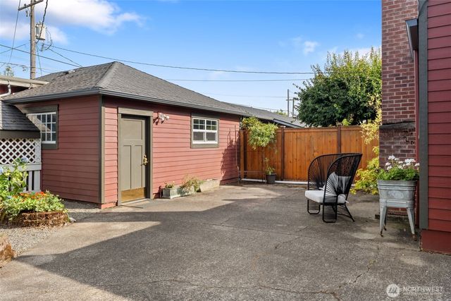 820 H Street, Centralia, WA 98531