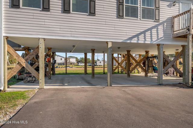 1134 Whichards Beach Road, Chocowinity, NC 27817