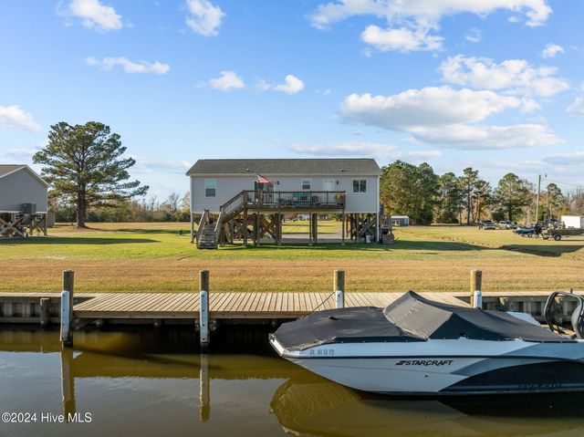 1134 Whichards Beach Road, Chocowinity, NC 27817