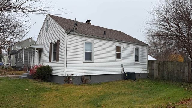 19746 Detroit Avenue, South Bend, IN 46614