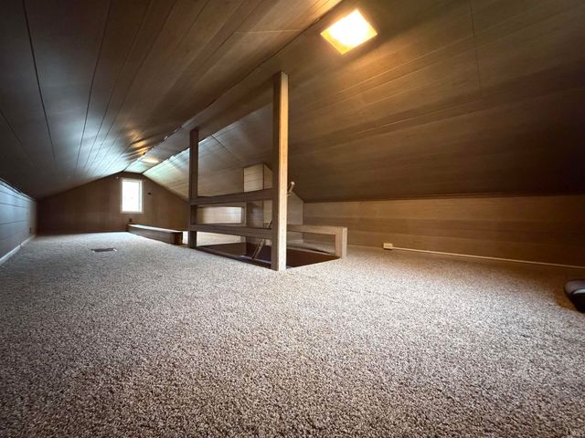 19746 Detroit Avenue, South Bend, IN 46614