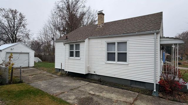 19746 Detroit Avenue, South Bend, IN 46614