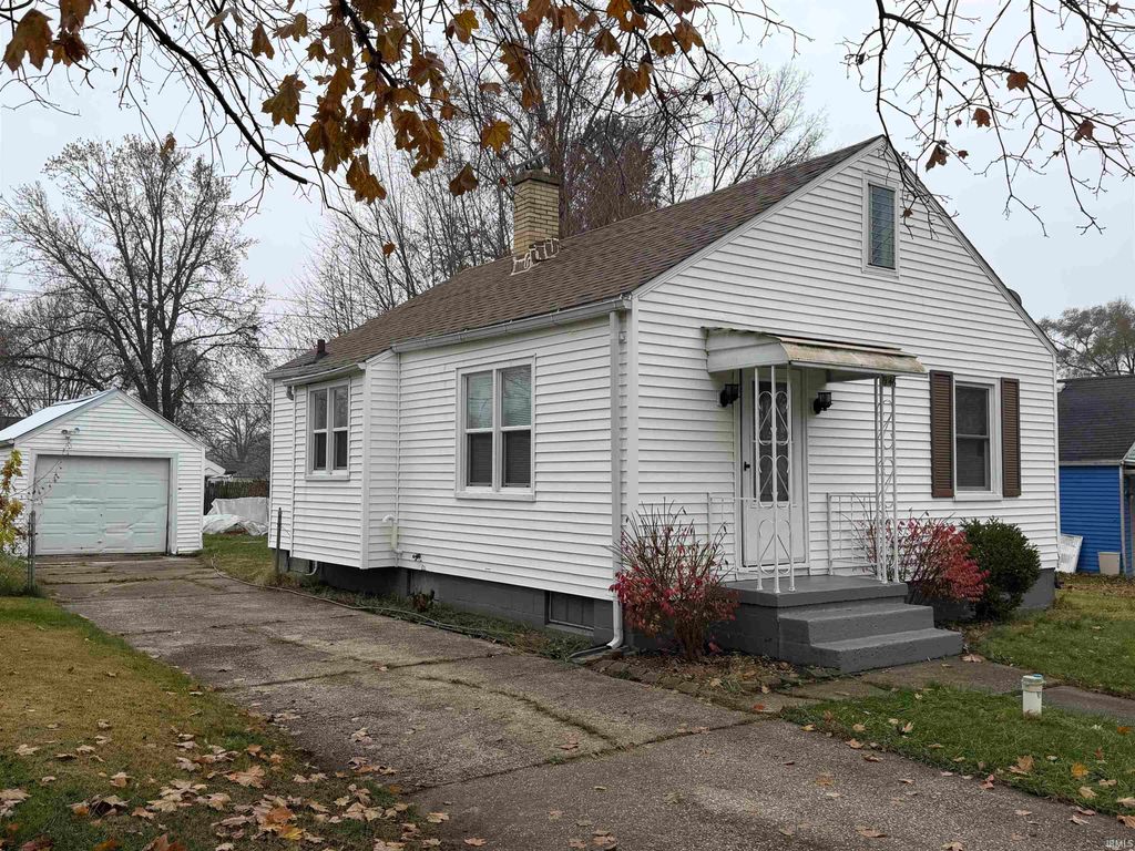 19746 Detroit Avenue, South Bend, IN 46614