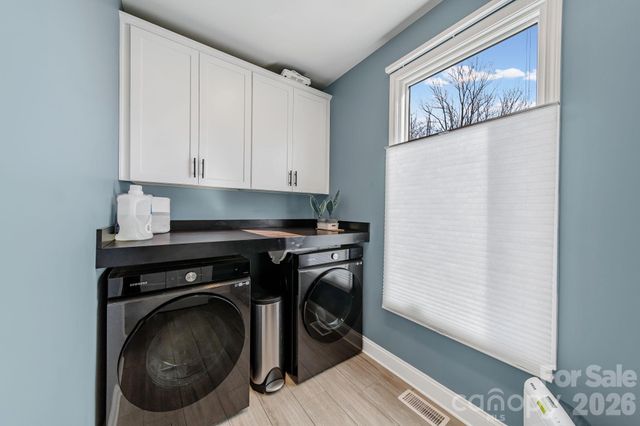 128 Laurel Ridge Drive, Statesville, NC 28677