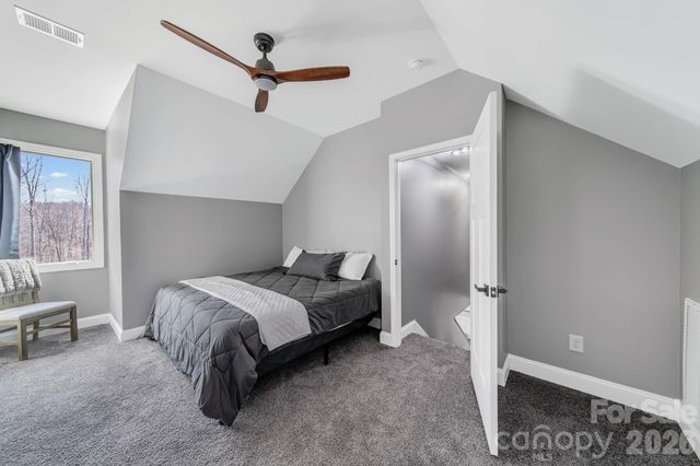 128 Laurel Ridge Drive, Statesville, NC 28677