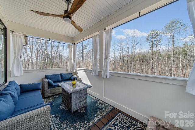 128 Laurel Ridge Drive, Statesville, NC 28677