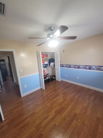 8448 NW 196th Terrace, Hialeah, FL 33015