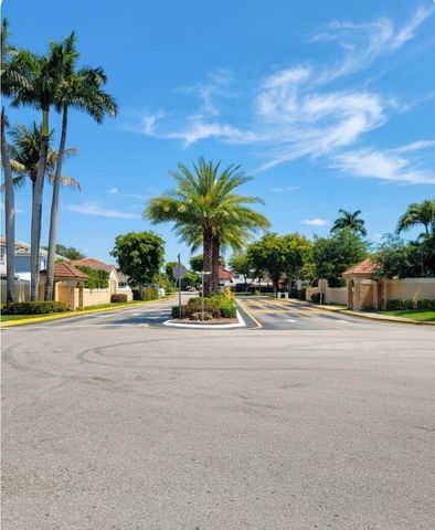 8448 NW 196th Terrace, Hialeah, FL 33015