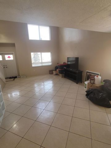 8448 NW 196th Terrace, Hialeah, FL 33015