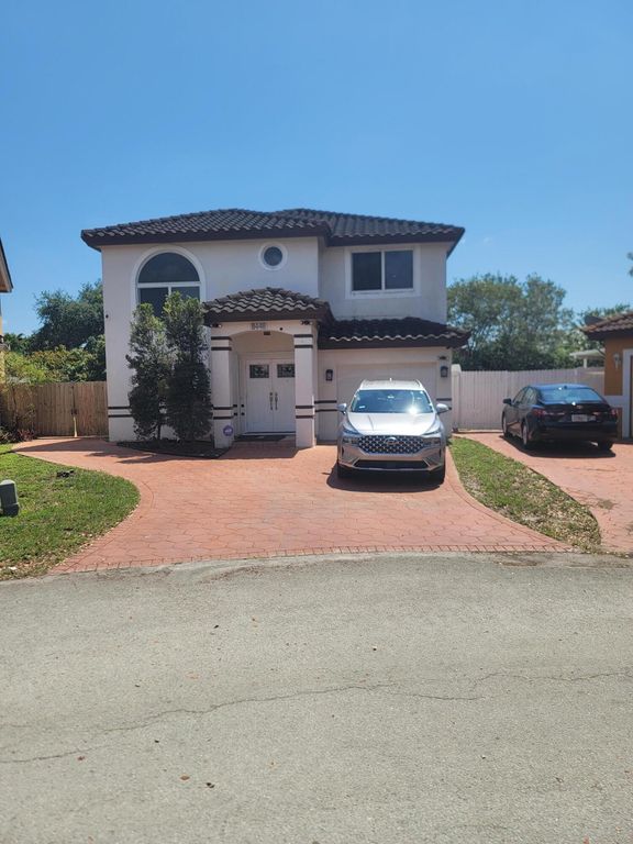 8448 NW 196th Terrace, Hialeah, FL 33015