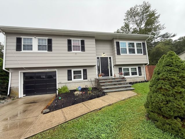 1116 Beverly Street, New Bedford, MA 02745