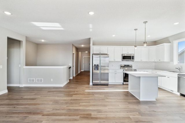 3149 Seminary Drive, New Brighton, MN 55112