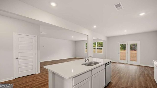 816 Pelham Way, Locust Grove, GA 30248