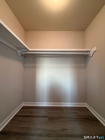 40 Marlin Drive, Norwalk, CT 06854