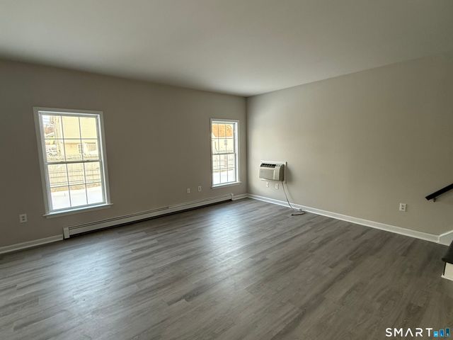 40 Marlin Drive, Norwalk, CT 06854