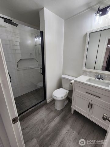 8810 NE 187th Street, Bothell, WA 98011
