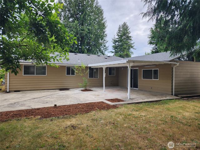 8810 NE 187th Street, Bothell, WA 98011