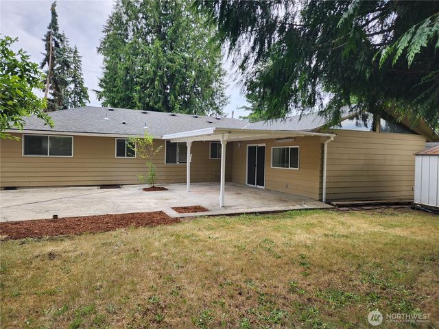 8810 NE 187th Street, Bothell, WA 98011