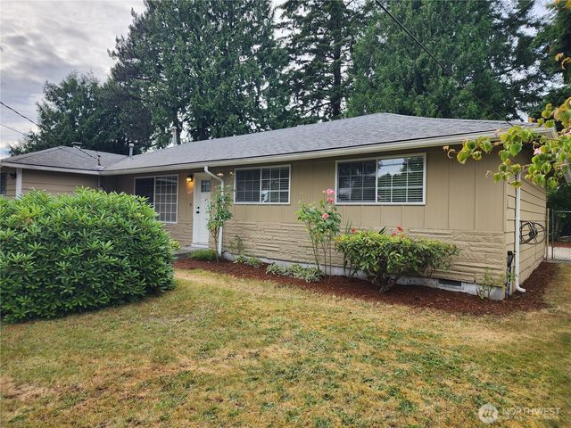 8810 NE 187th Street, Bothell, WA 98011