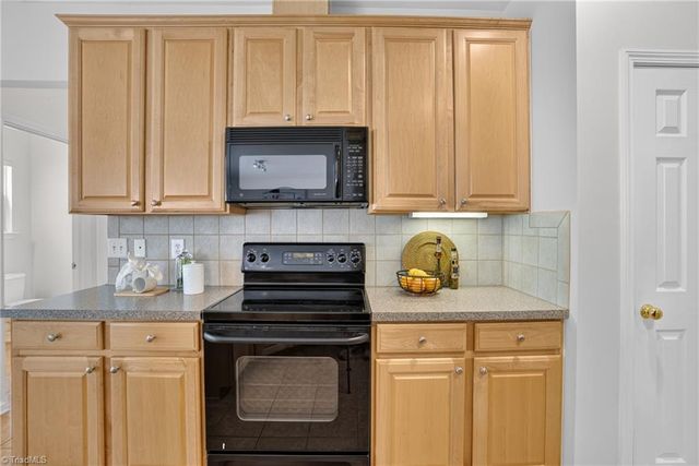 4045 Fountain Grove Drive, High Point, NC 27265