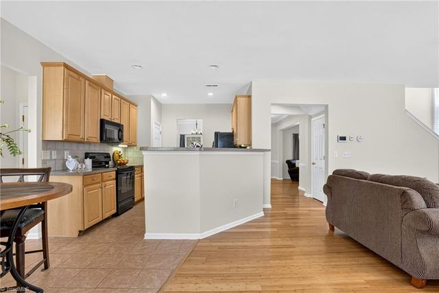 4045 Fountain Grove Drive, High Point, NC 27265
