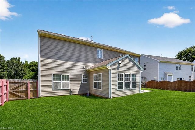 4045 Fountain Grove Drive, High Point, NC 27265