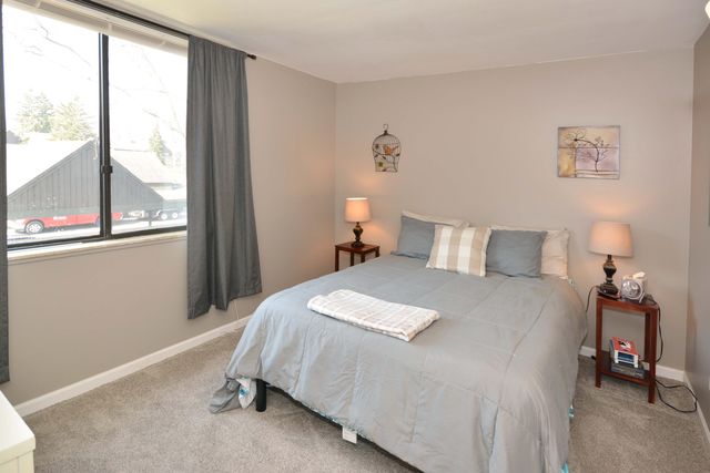 230 Falkirk Court, Kalamazoo Twp, MI 49006