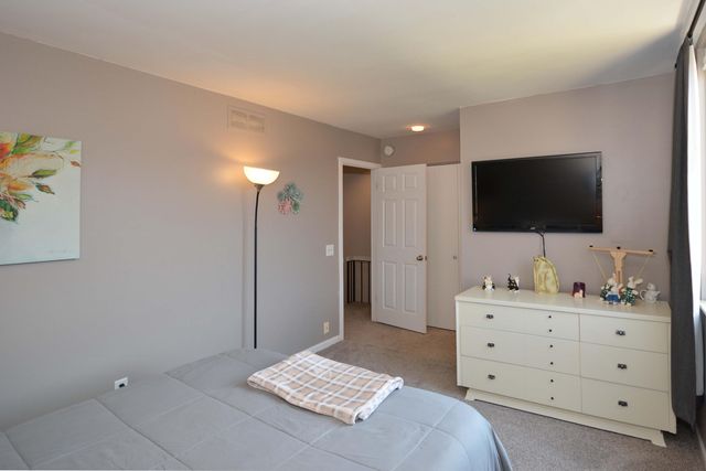 230 Falkirk Court, Kalamazoo Twp, MI 49006