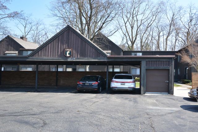 230 Falkirk Court, Kalamazoo Twp, MI 49006