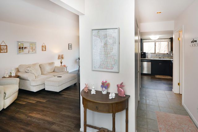 230 Falkirk Court, Kalamazoo Twp, MI 49006