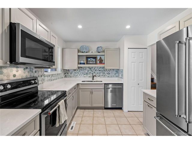 18925 W 59th Pl, Golden, CO 80403