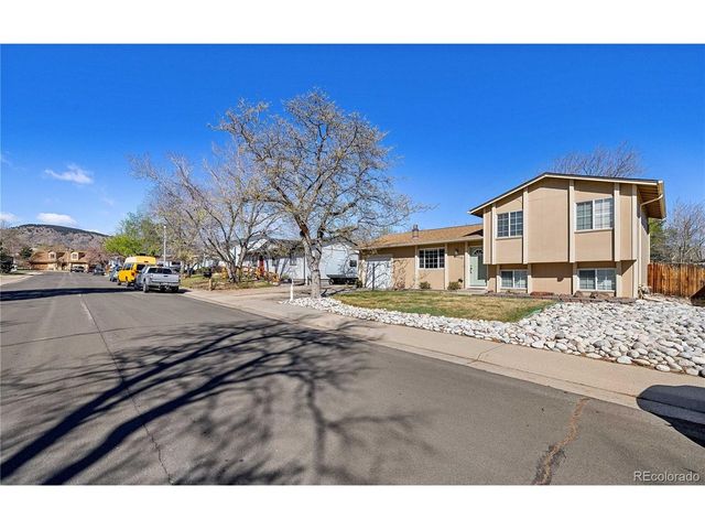 18925 W 59th Pl, Golden, CO 80403