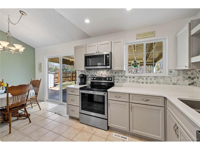 18925 W 59th Pl, Golden, CO 80403