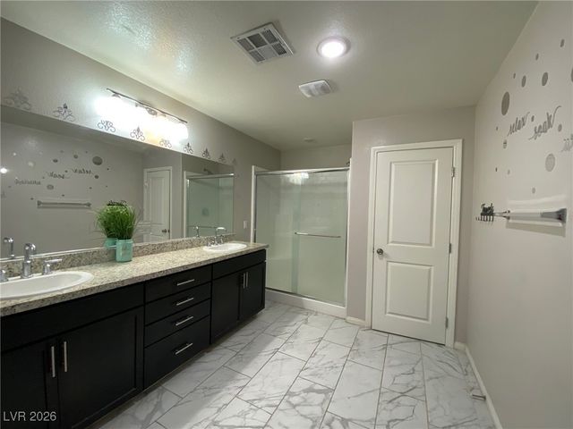 7939 Bechstein Way, Las Vegas, NV 89145