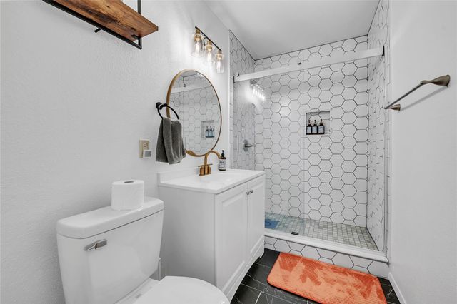 4500 E Oltorf ST D410, Austin, TX 78741