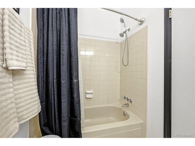 9713 W Chatfield Ave G, Littleton, CO 80128
