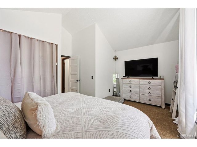 9713 W Chatfield Ave G, Littleton, CO 80128