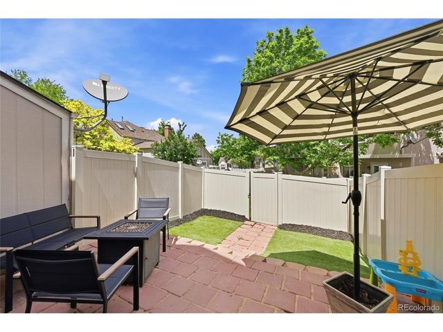 9713 W Chatfield Ave G, Littleton, CO 80128